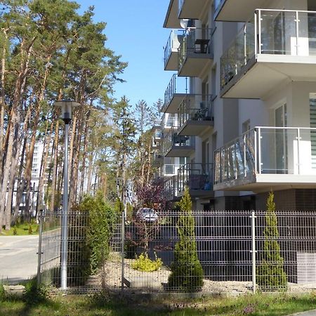 Ferienwohnung Dziwnowek Lesne Tarasy Blue Exterior foto